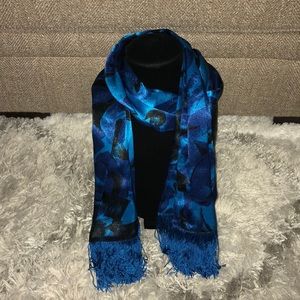 Blue Pattern Scarf